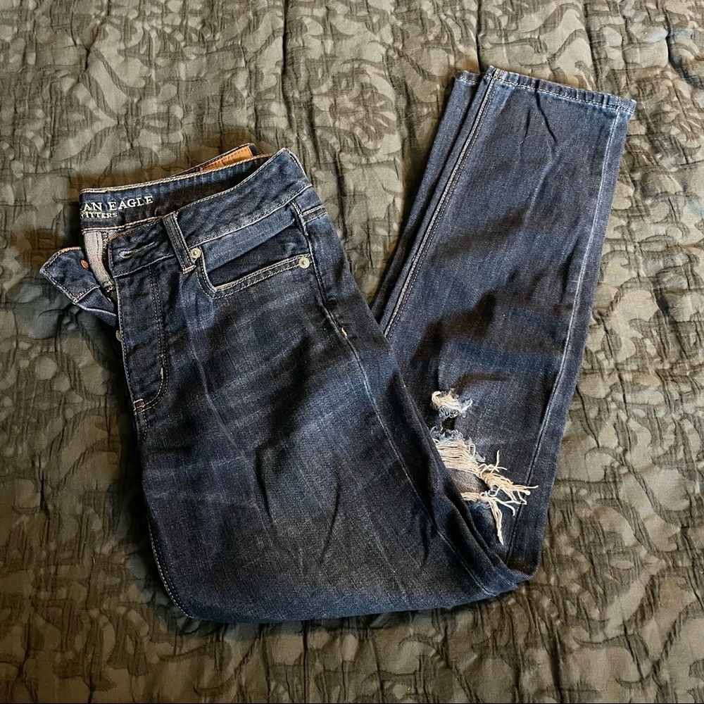 Like New Womans AE Jeans
